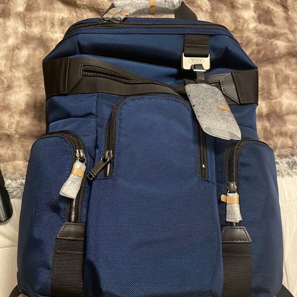 Tumi Nickerson 3 pocket expandable backpack new with tags